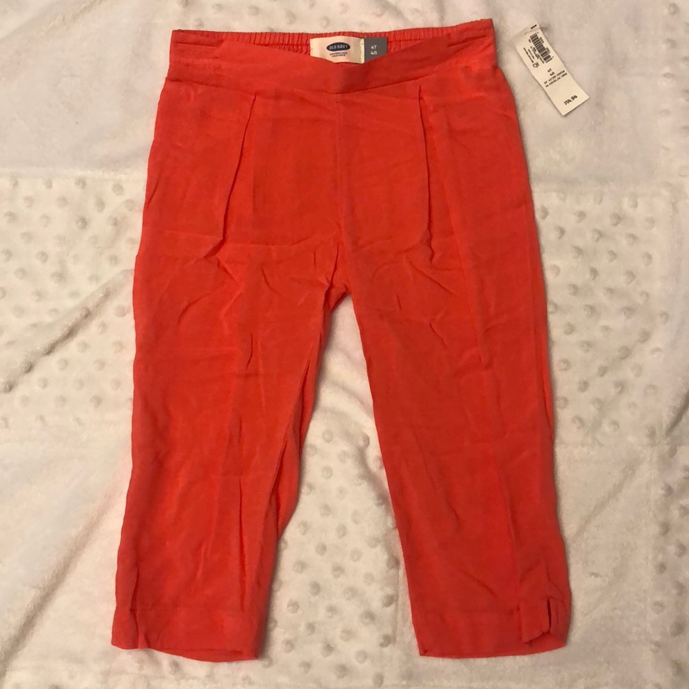 Old Navy Coral Rayon Capri Pants - Picture 3 of 3
